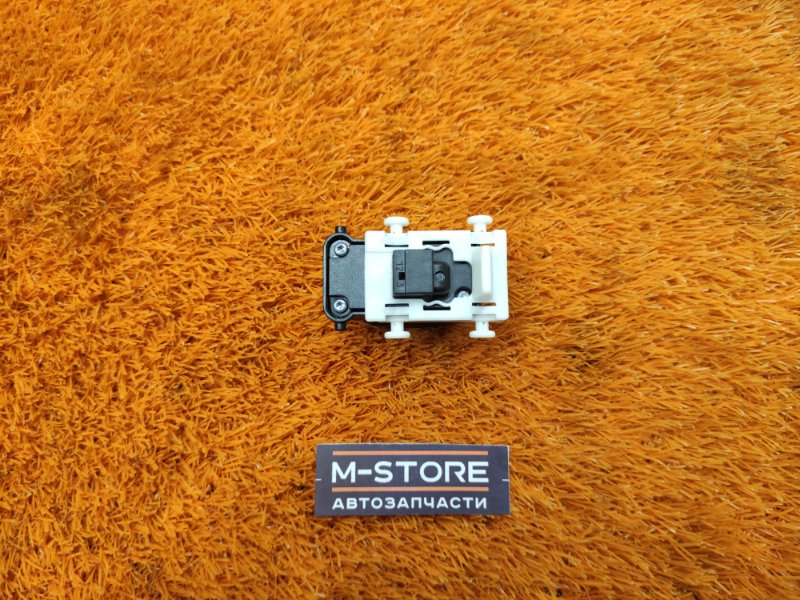 кнопка стеклоподъемника, 300 рублей, Красноярск