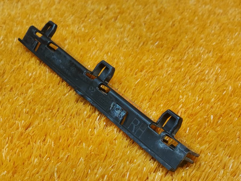 кронштейн порога, 510 рублей, Красноярск