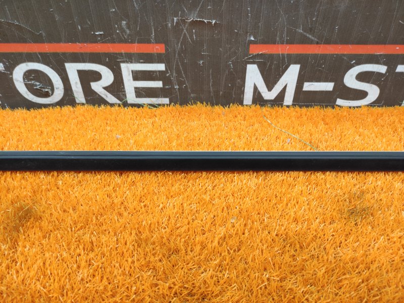 Молдинг стекла внешний, 670 рублей, Красноярск