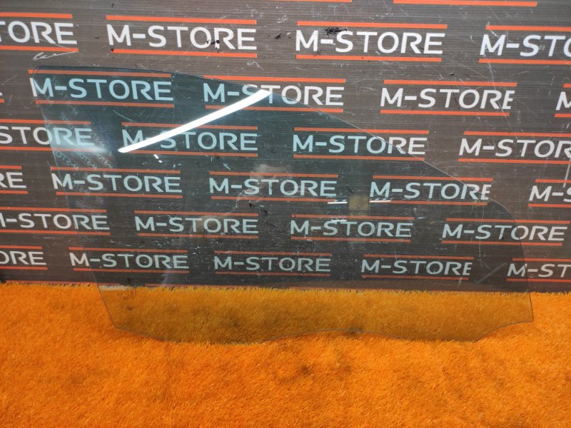 Стекло боковое, 670 рублей, Красноярск