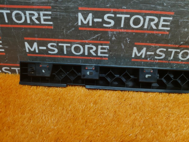 кронштейн порога, 500 рублей, Красноярск