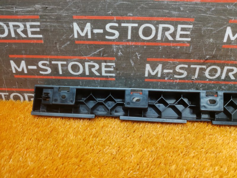 кронштейн порога, 530 рублей, Красноярск