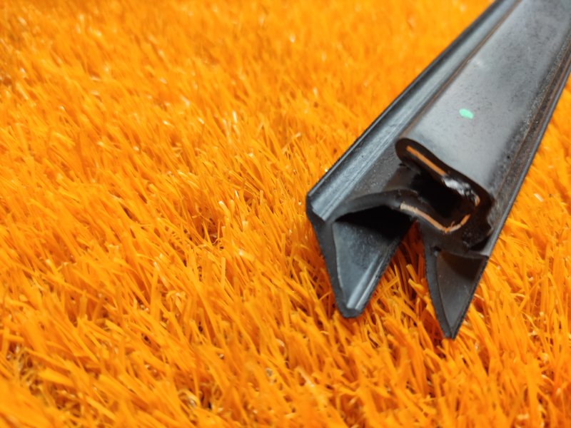 уплотнитель стекла двери, 340 рублей, Красноярск