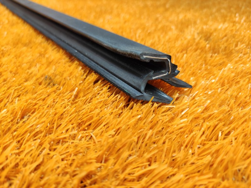 уплотнитель стекла двери, 340 рублей, Красноярск