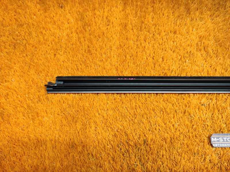 Молдинг стекла внутренний, 350 рублей, Красноярск