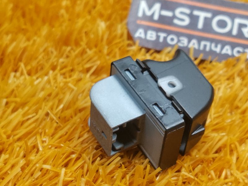 кнопка стеклоподъемника, 210 рублей, Красноярск