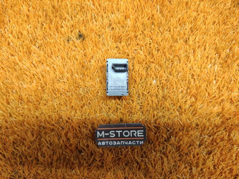 кнопка стеклоподъемника, 300 рублей, Красноярск