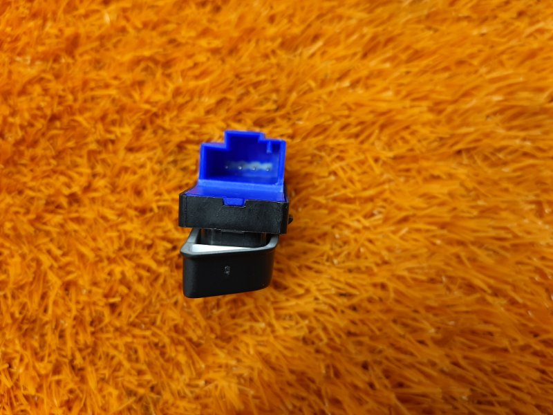 Кнопка центрального замка, 300 рублей, Красноярск