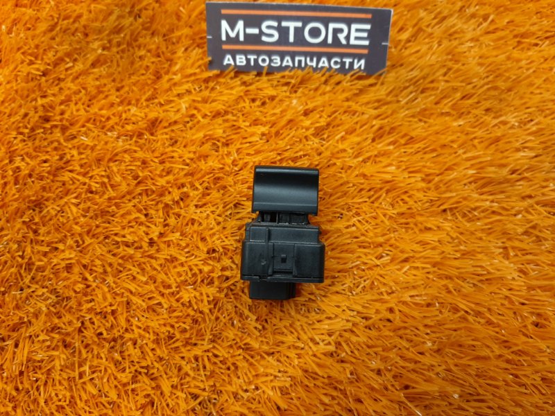 кнопка стеклоподъемника, 300 рублей, Красноярск