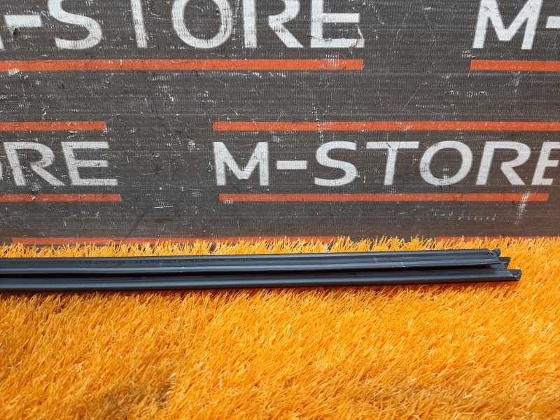 уплотнитель стекла двери, 340 рублей, Красноярск