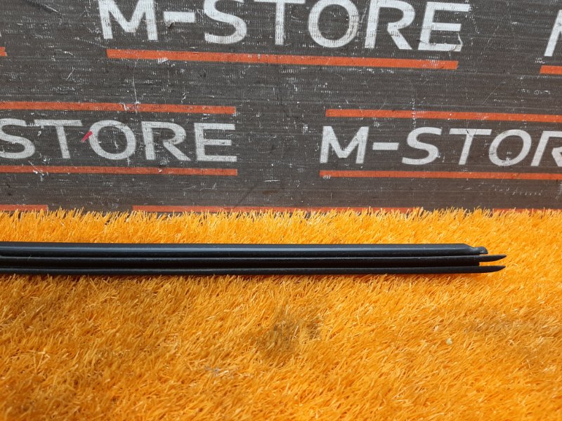 уплотнитель стекла двери, 340 рублей, Красноярск