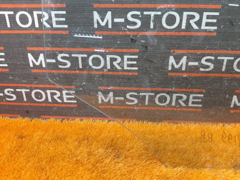 Стекло боковое, 980 рублей, Красноярск