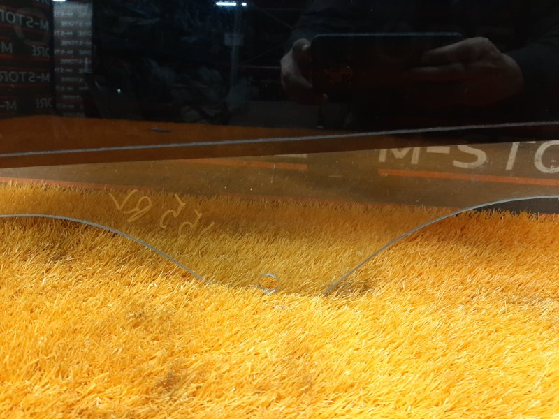 Стекло боковое, 350 рублей, Красноярск