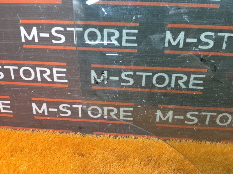 Стекло боковое, 980 рублей, Красноярск