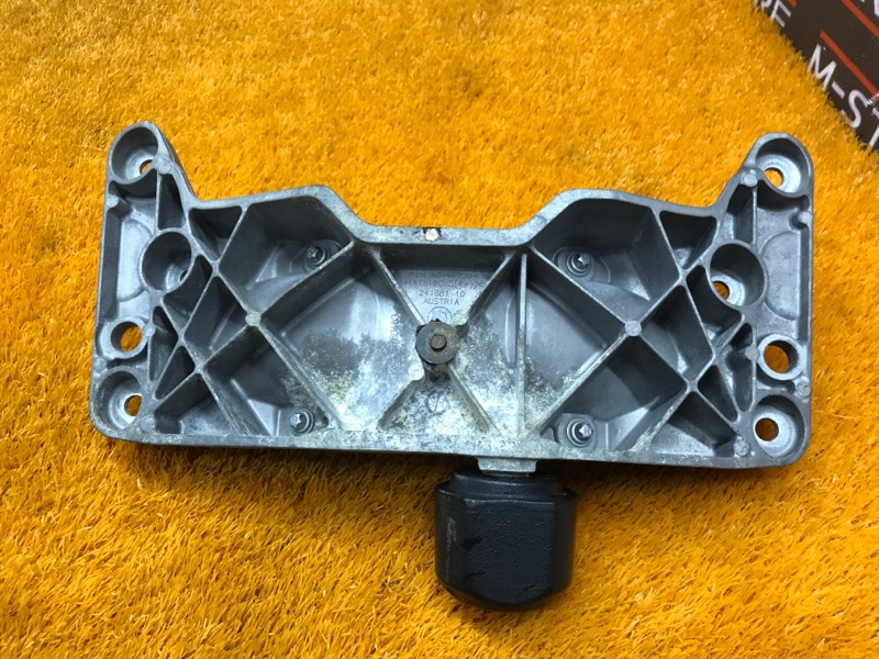 Кронштейн КПП, 3020 рублей, Красноярск