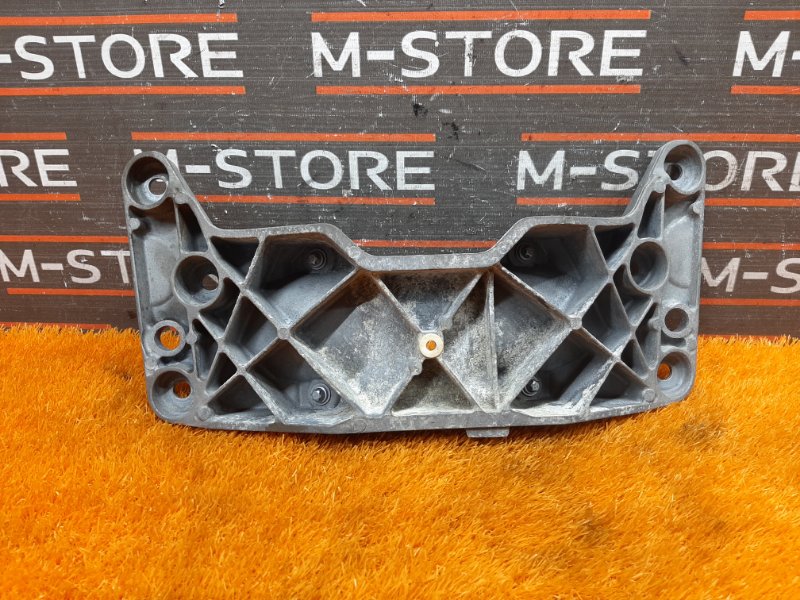 Кронштейн КПП, 2410 рублей, Красноярск