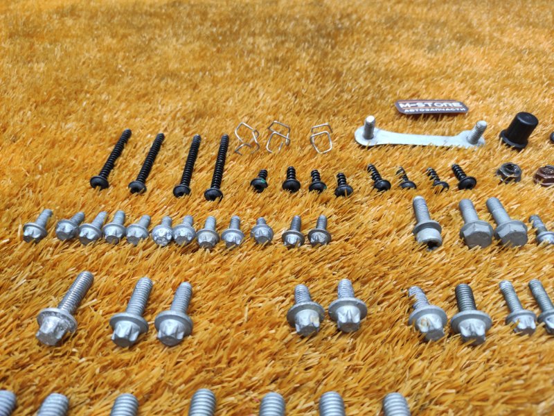 Болты и гайки ДВС, 750 рублей, Красноярск