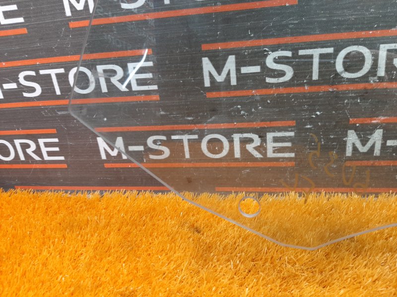 Стекло боковое, 980 рублей, Красноярск