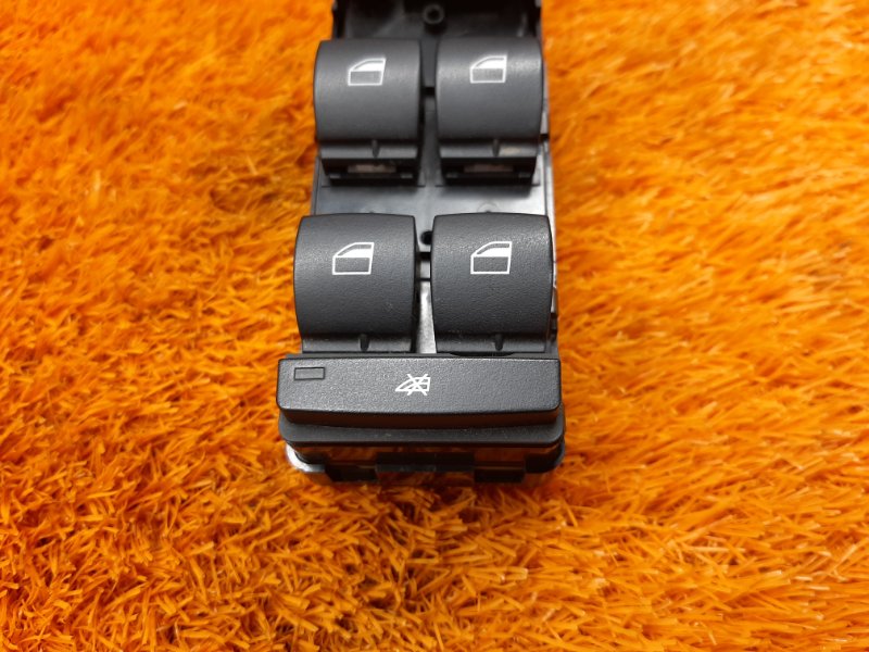 Блок управления стеклоподъемниками, 2000 рублей, Красноярск