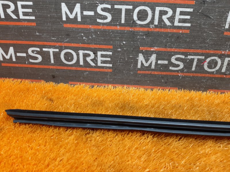 уплотнитель стекла двери, 340 рублей, Красноярск