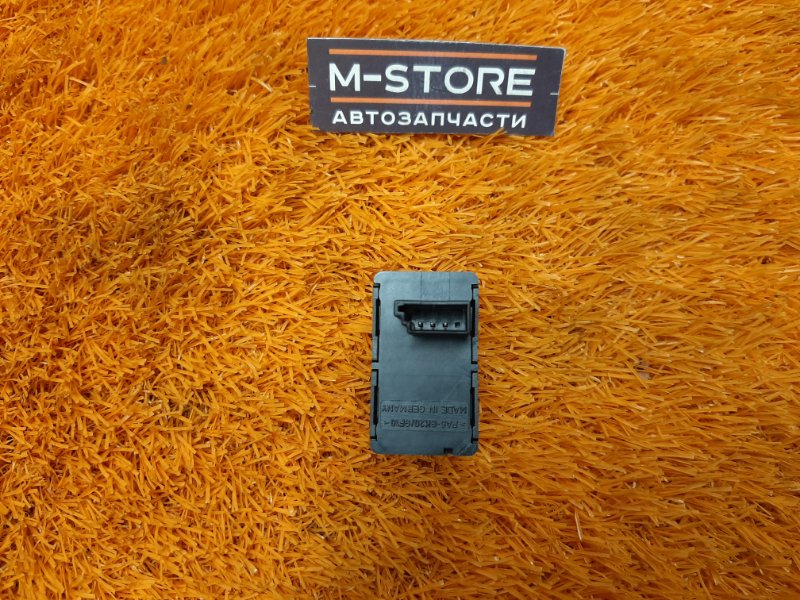 кнопка стеклоподъемника, 300 рублей, Красноярск