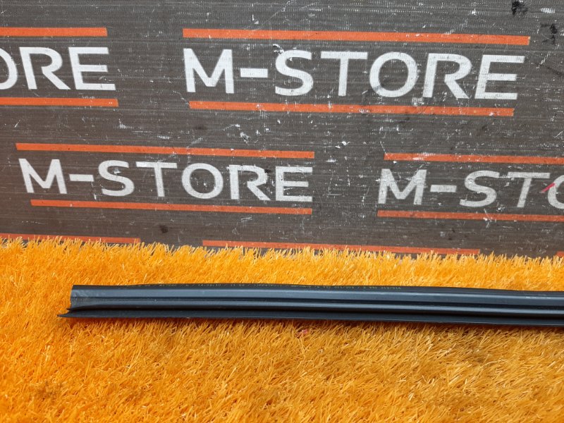 уплотнитель стекла двери, 340 рублей, Красноярск