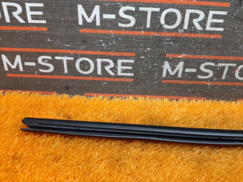 уплотнитель стекла двери, 340 рублей, Красноярск