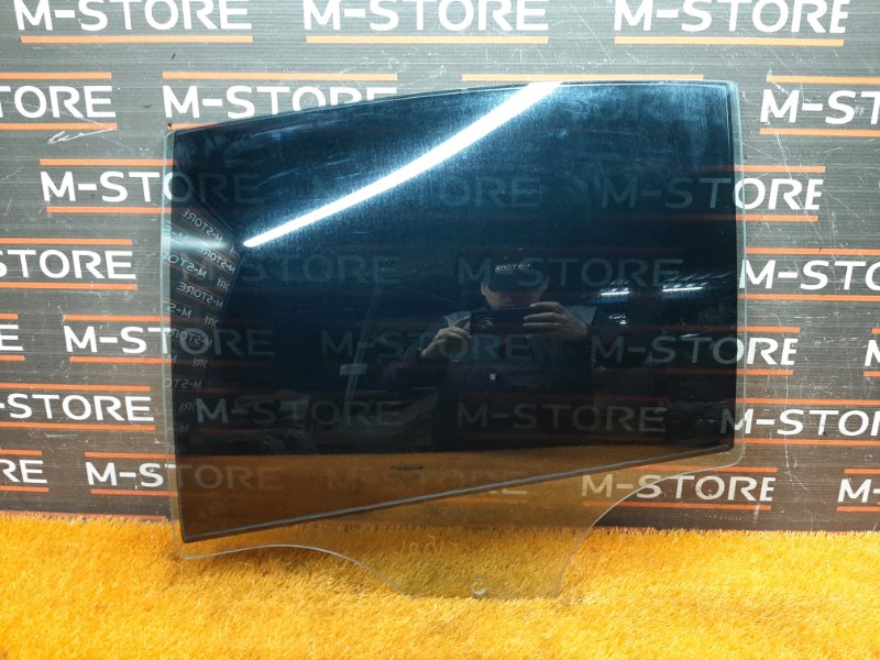 Стекло боковое, 980 рублей, Красноярск