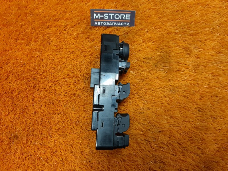 Блок управления стеклоподъемниками, 2000 рублей, Красноярск