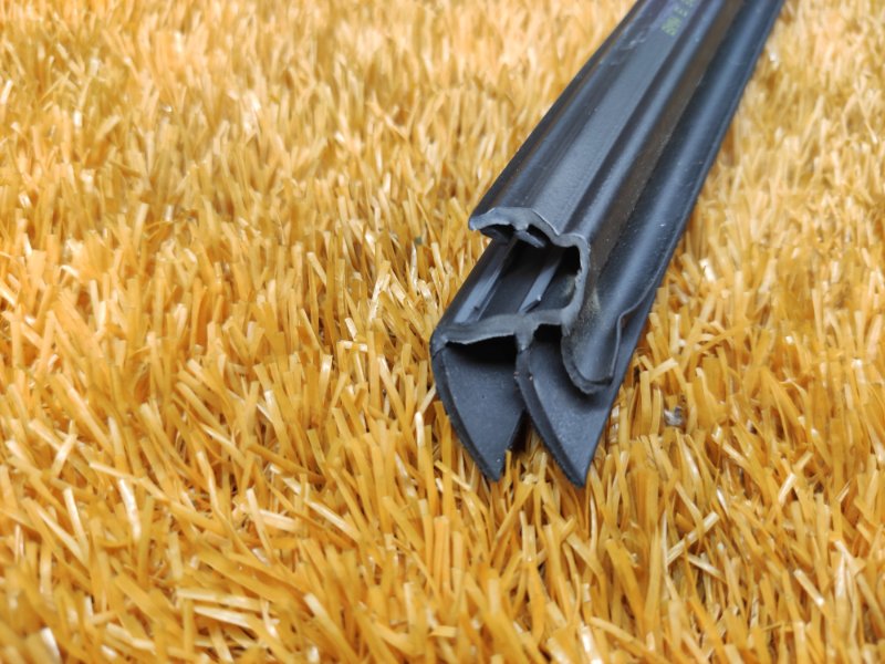 уплотнитель стекла двери, 930 рублей, Красноярск