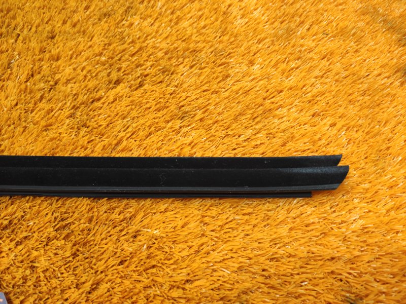 уплотнитель стекла двери, 930 рублей, Красноярск