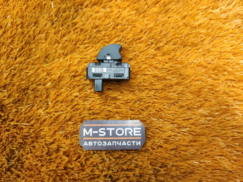 кнопка стеклоподъемника, 300 рублей, Красноярск