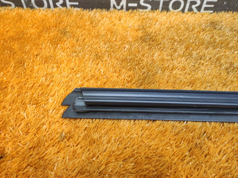 уплотнитель стекла двери, 340 рублей, Красноярск