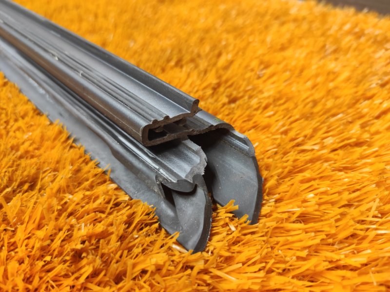 уплотнитель стекла двери, 340 рублей, Красноярск