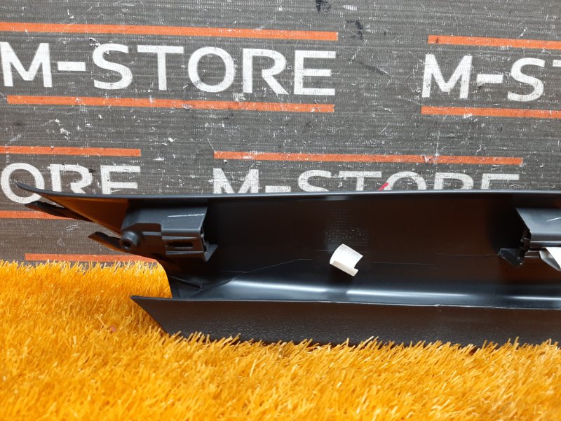 обшивка двери багажника, 350 рублей, Красноярск