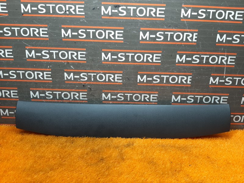 обшивка двери багажника, 350 рублей, Красноярск