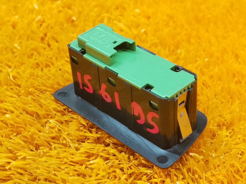 Кнопка центрального замка, 700 рублей, Красноярск