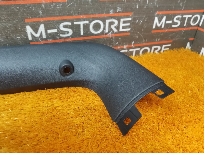 обшивка двери багажника, 670 рублей, Красноярск