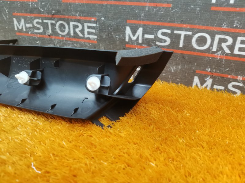 обшивка двери багажника, 670 рублей, Красноярск