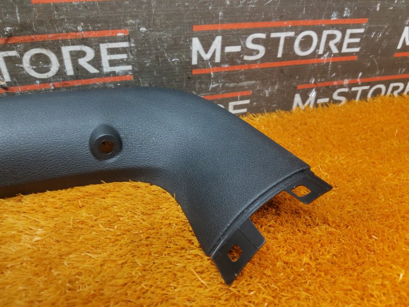 обшивка двери багажника, 670 рублей, Красноярск