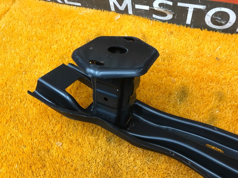 усилитель бампера, 4000 рублей, Красноярск