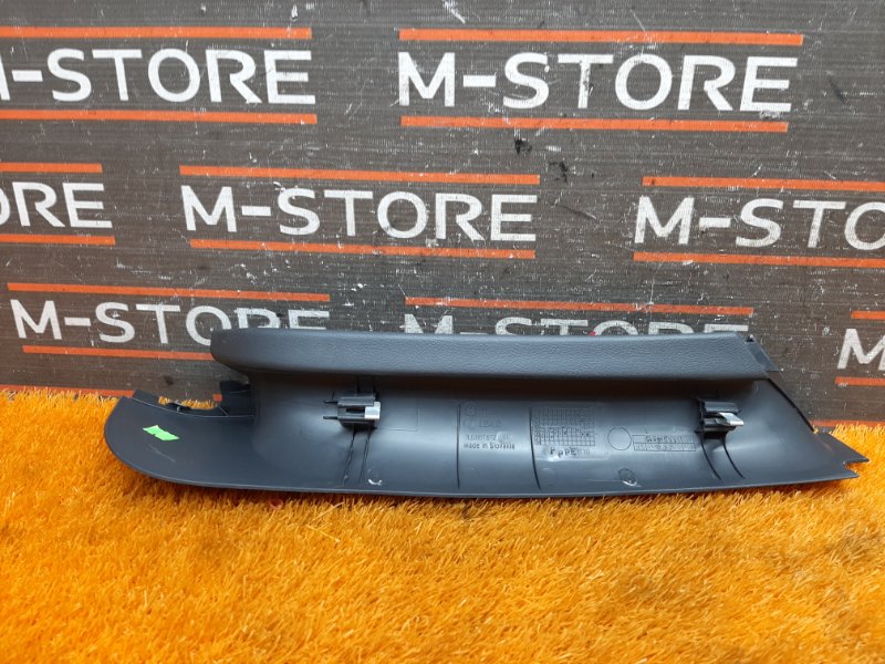 обшивка двери багажника, 300 рублей, Красноярск