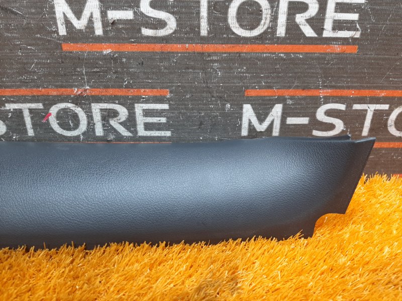 обшивка двери багажника, 300 рублей, Красноярск