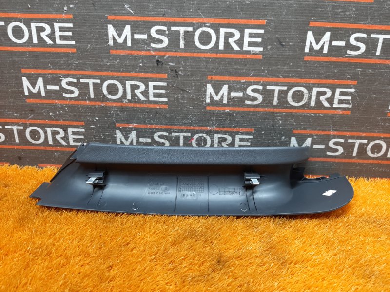 обшивка двери багажника, 300 рублей, Красноярск