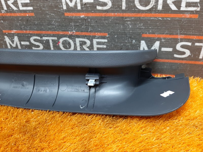 обшивка двери багажника, 300 рублей, Красноярск