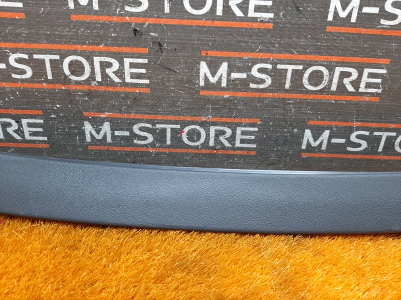 обшивка двери багажника, 300 рублей, Красноярск