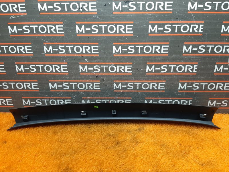 обшивка двери багажника, 300 рублей, Красноярск