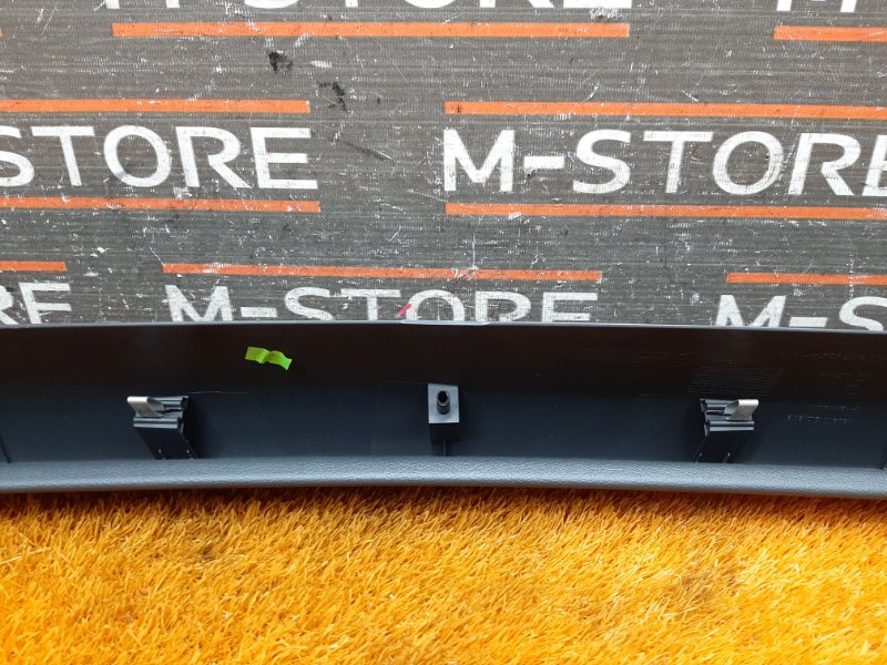 обшивка двери багажника, 300 рублей, Красноярск