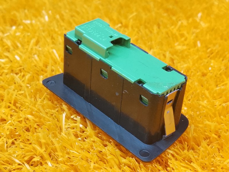 Кнопка центрального замка, 700 рублей, Красноярск