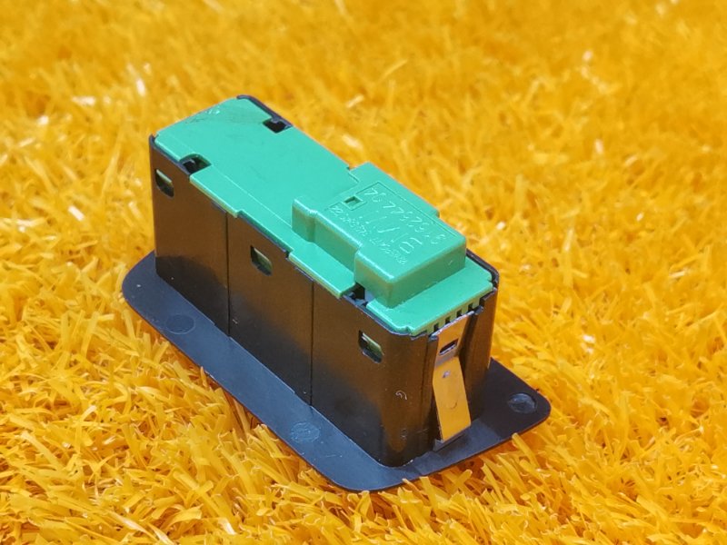 Кнопка центрального замка, 700 рублей, Красноярск